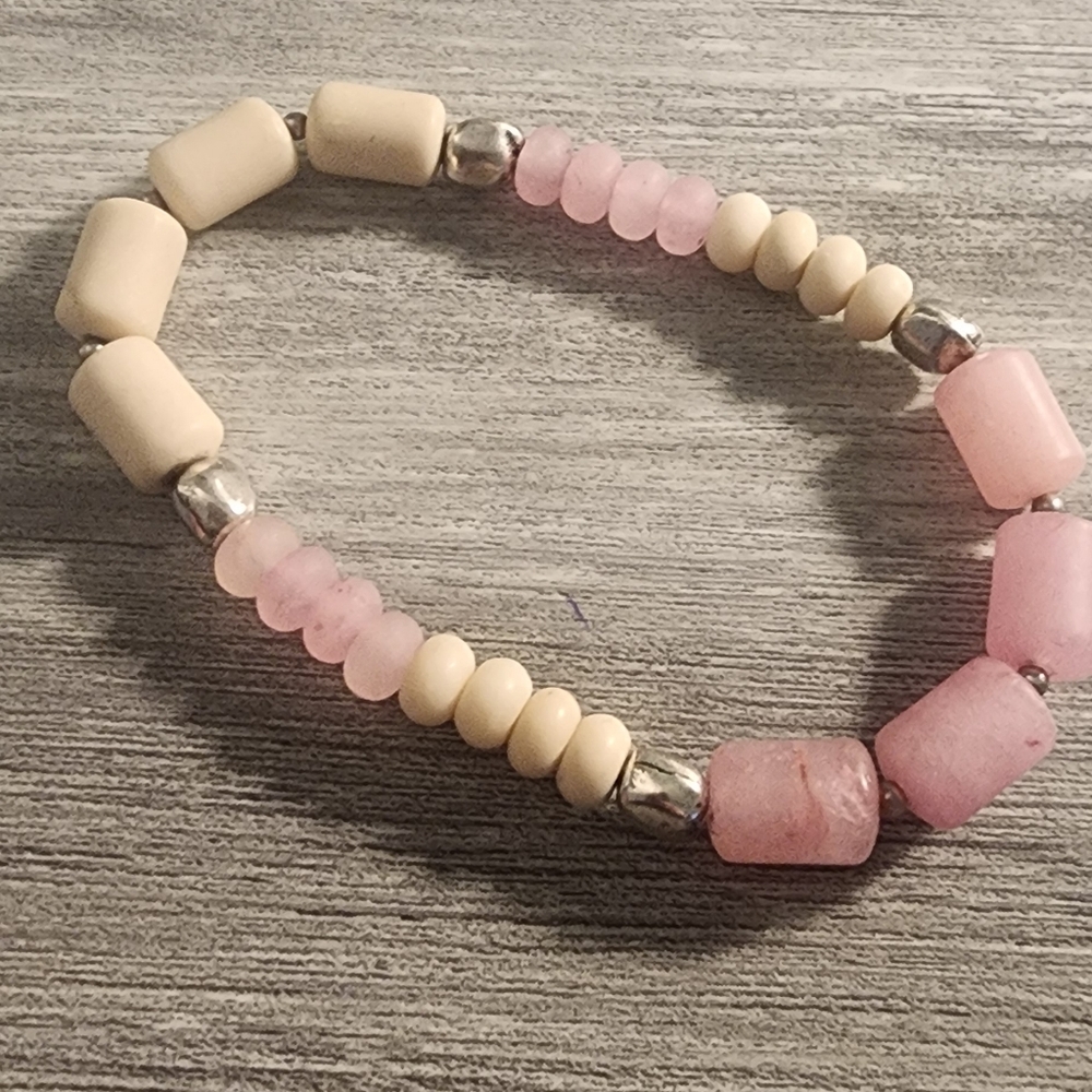 Pink and Cream Beaded Bracelet (Jade And Tourmaline)‎